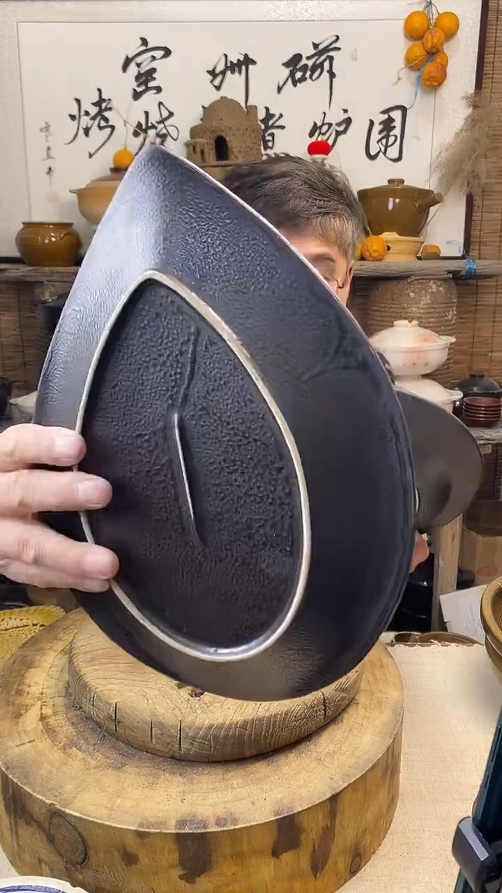 土陶黑金粗陶家用菜盘浅飘