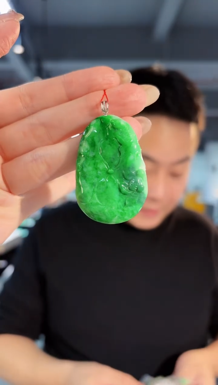 【闪购商品】翡翠颈饰18K金镶嵌 缅料A货/支持复检/一件