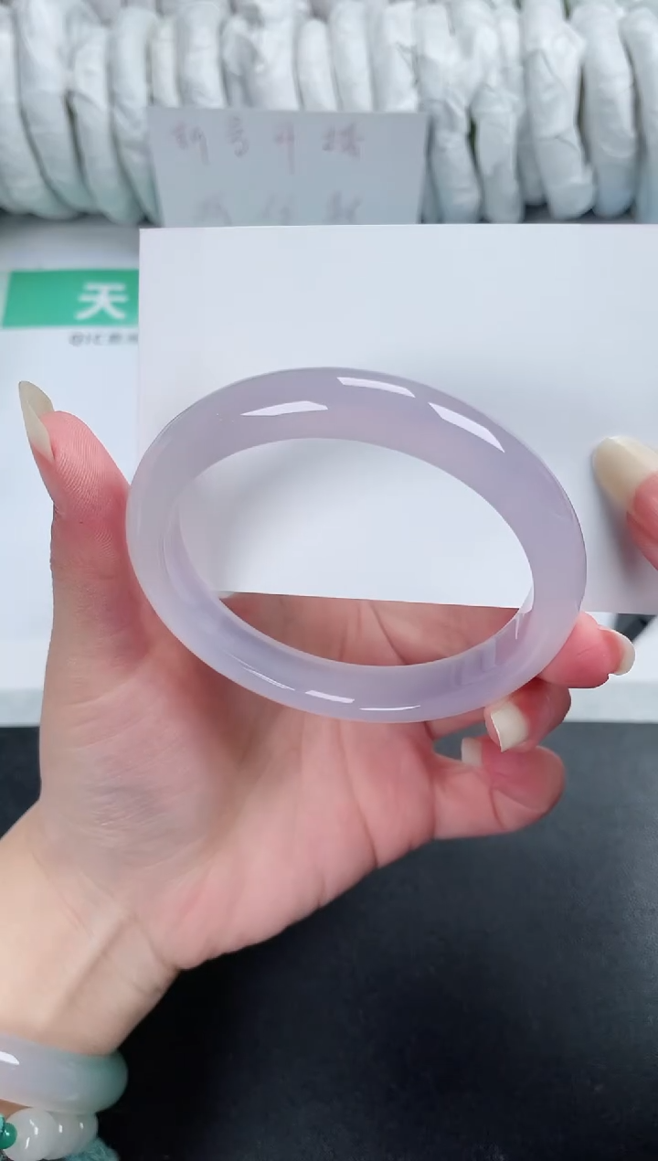 【闪购商品】石英质玉手镯未镶嵌191-62.8