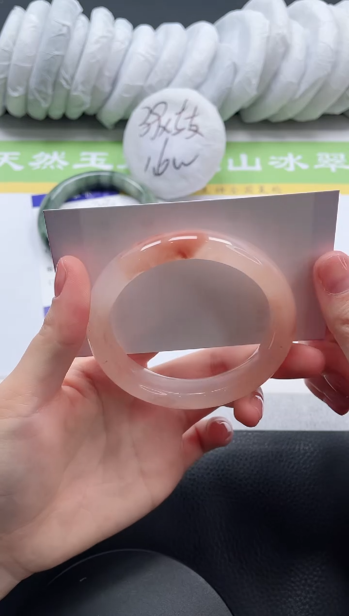 【闪购商品】石英质玉手镯未镶嵌A214-58+