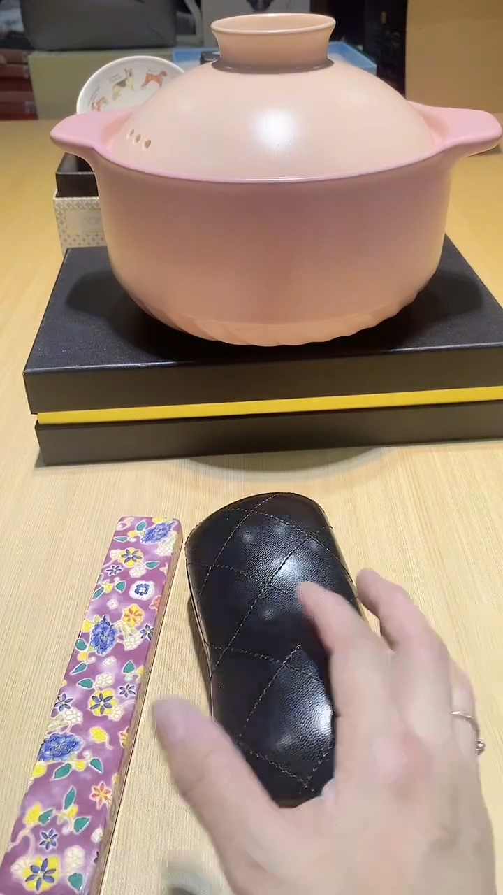 【闪购商品】瓷片锅碗瓢盆一件不剩