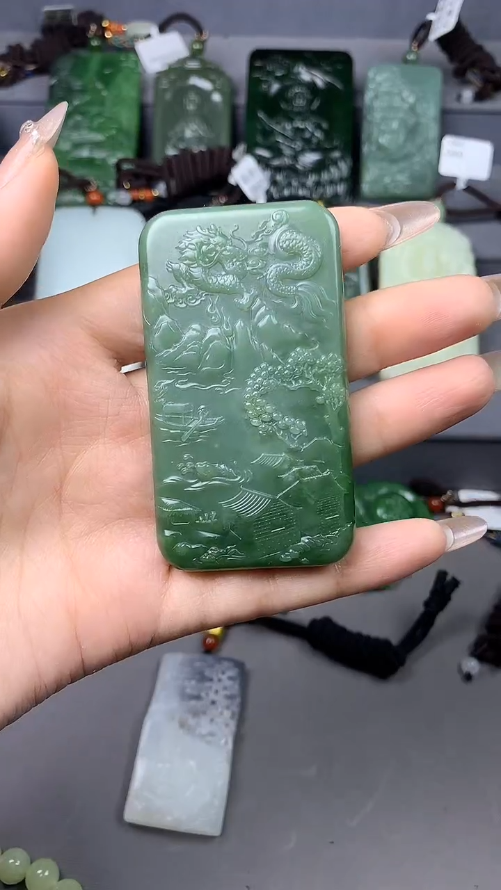 【闪购商品】定制和田玉挂件拍一发一不退不换