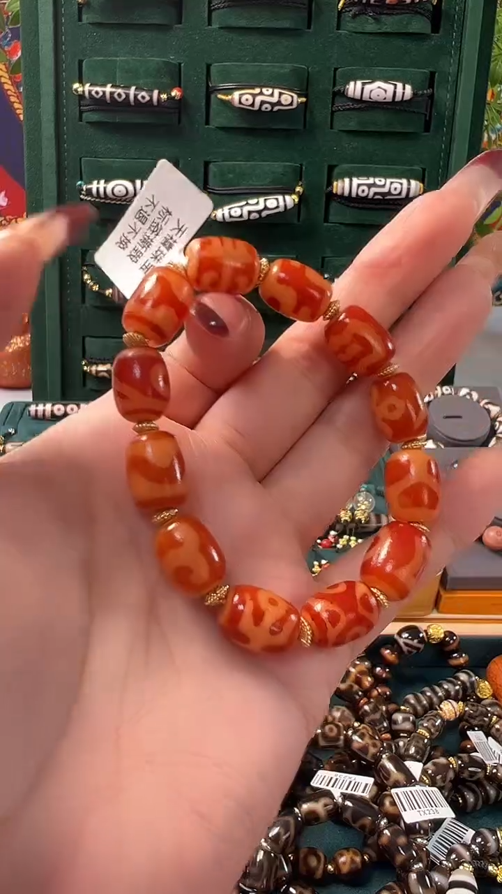 玛瑙/玉髓（覆膜）颈饰合金48.（微瑕）