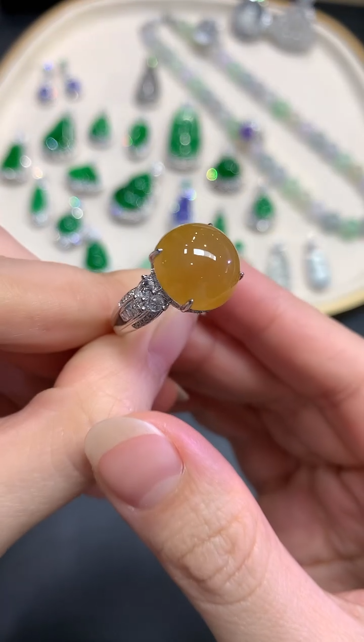 【闪购商品】翡翠戒指18K金镶嵌Q191|29999