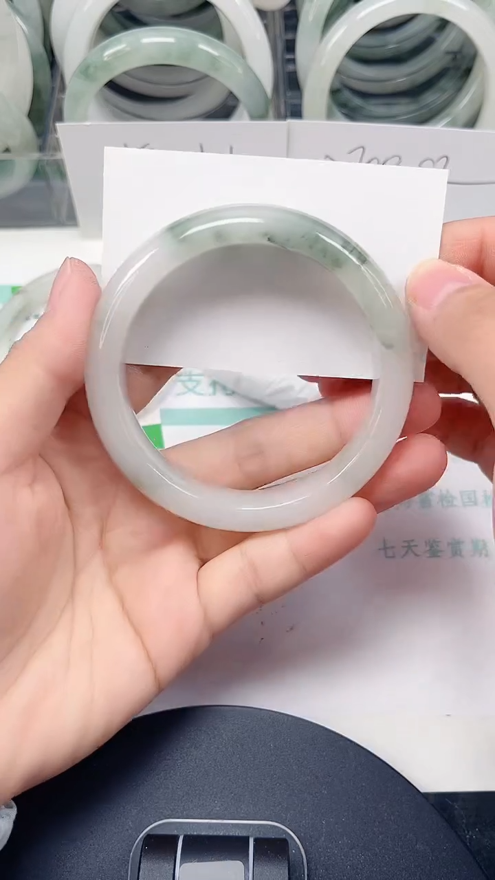 未镶嵌手镯石英质玉97-59/60