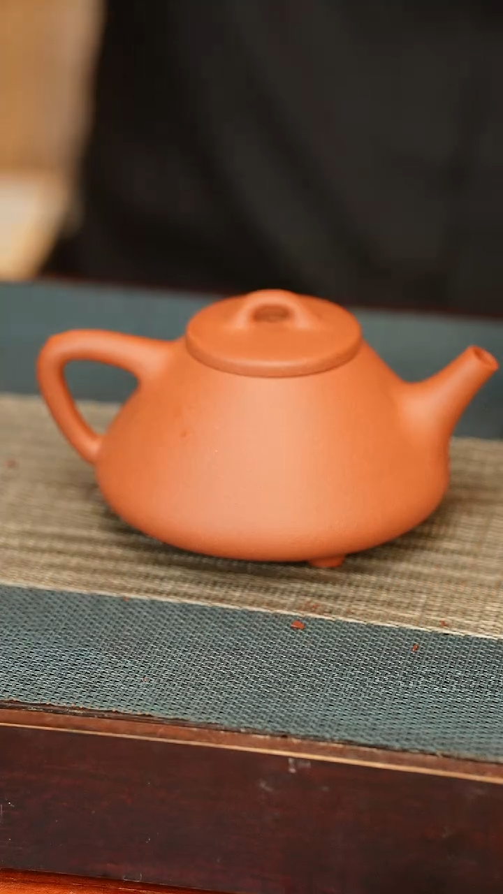 【闪购商品】红泥220毫升喀左紫砂原矿手工制作