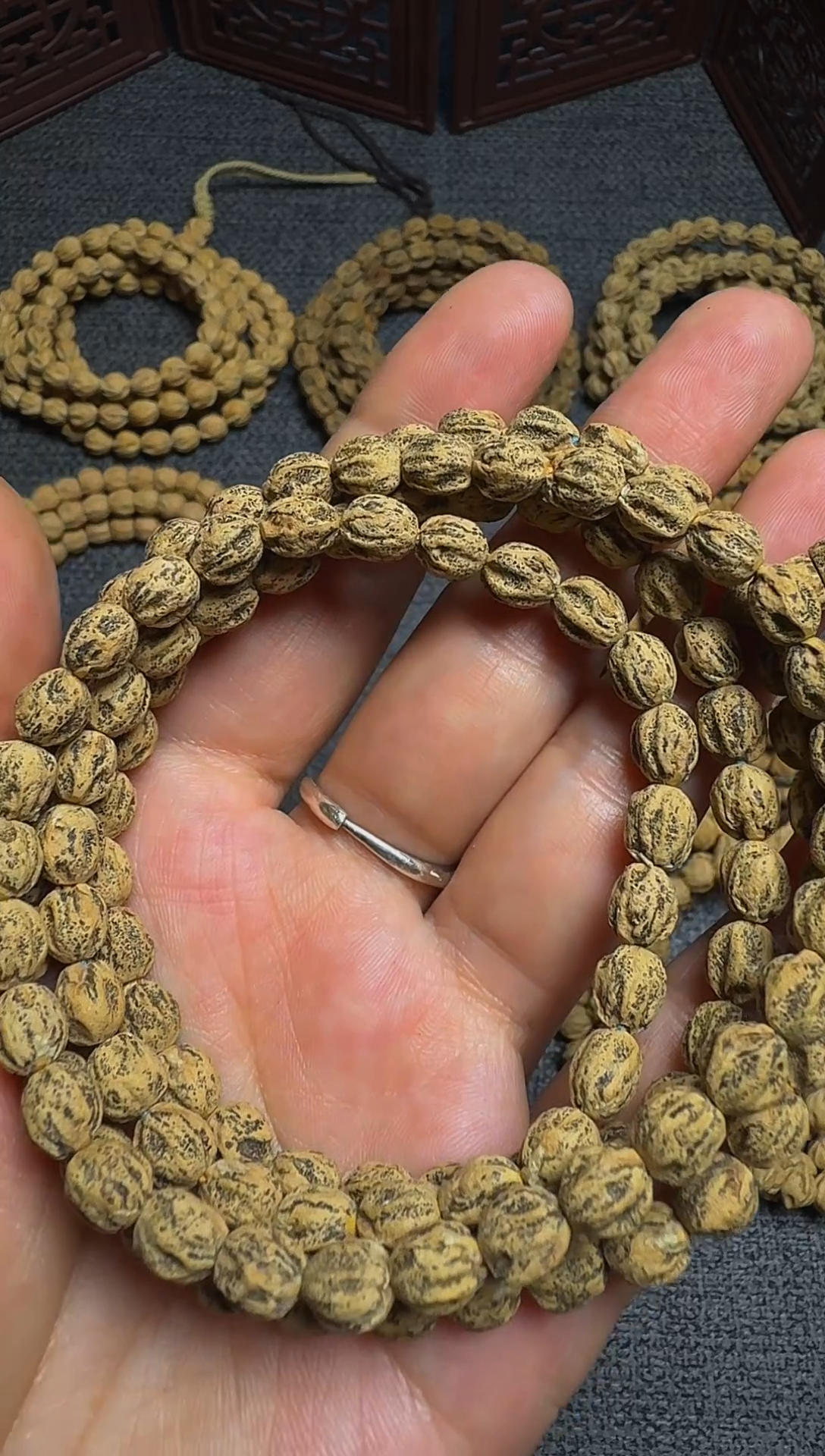 手串柏香籽/百香籽满鬼尸陀林