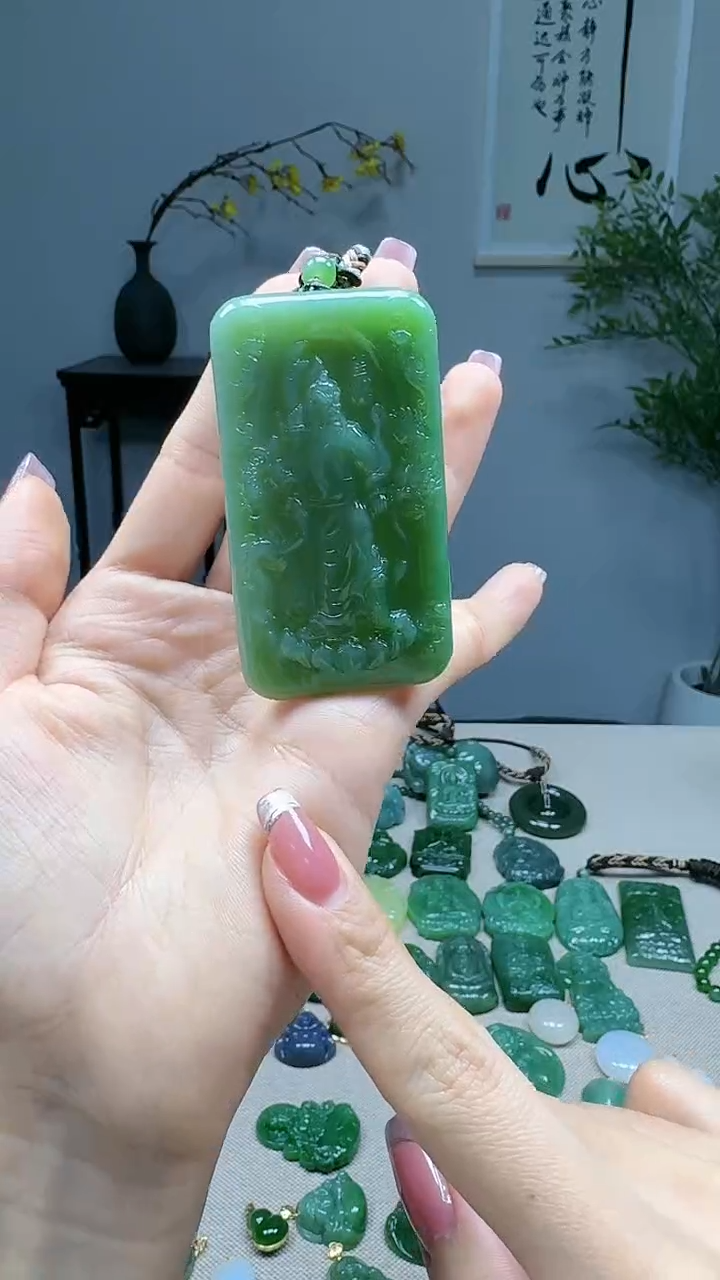 未镶嵌和田玉挂件1