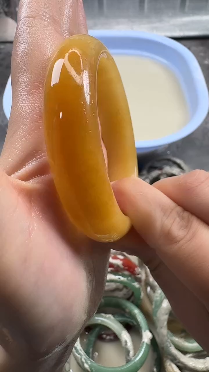 未镶嵌手镯石英质玉16