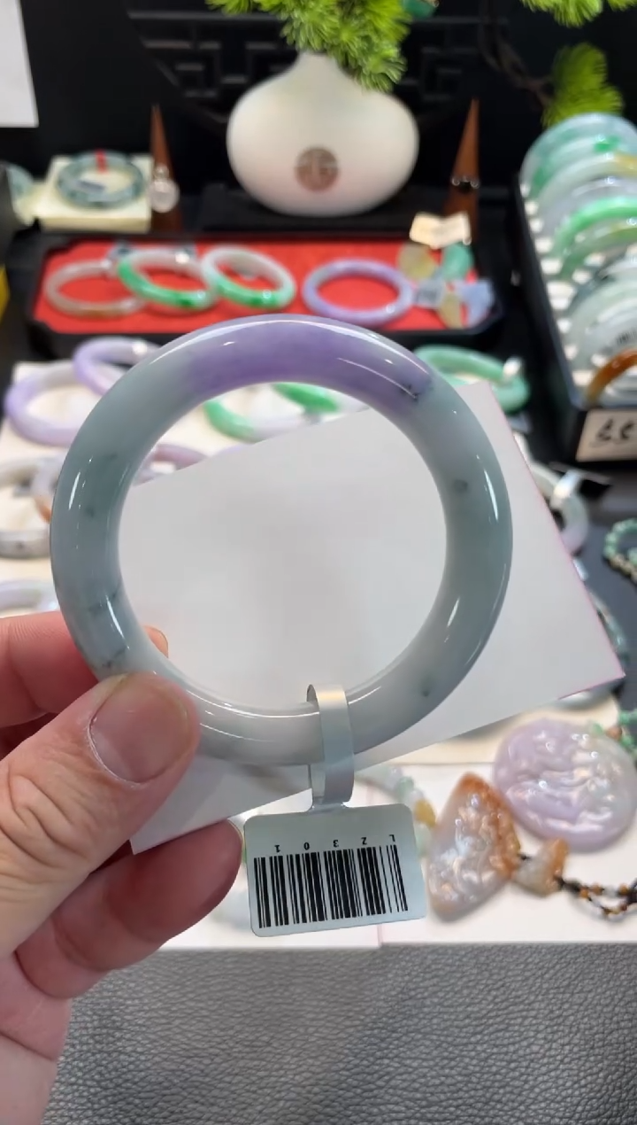 未镶嵌手镯翡翠46号链接 56圆条 有纹