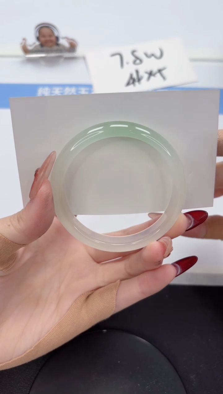 【闪购商品】石英质玉手镯未镶嵌A175-55.2