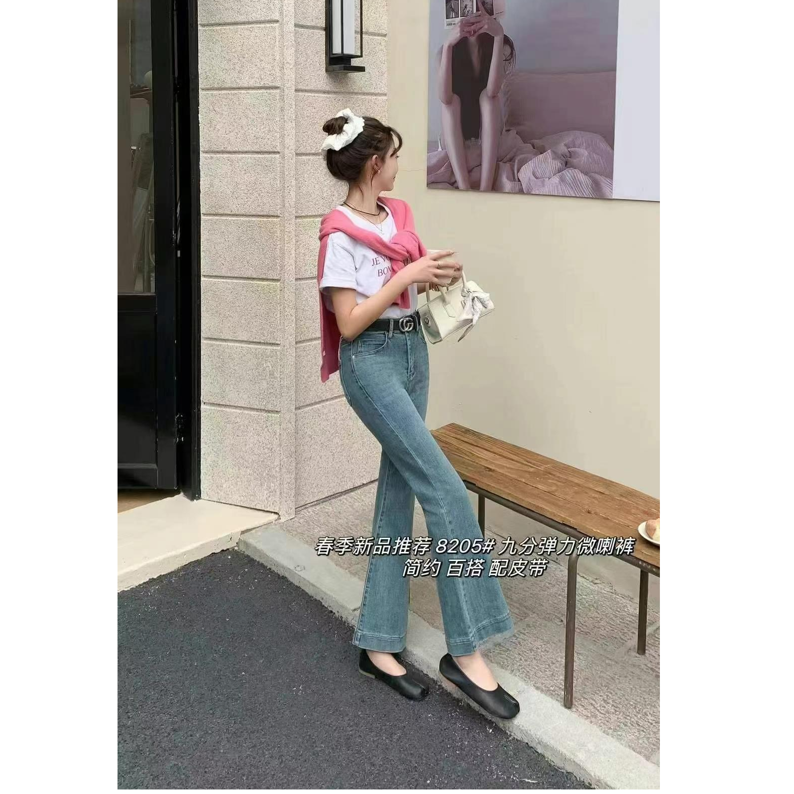春款新品高腰喇叭牛仔裤