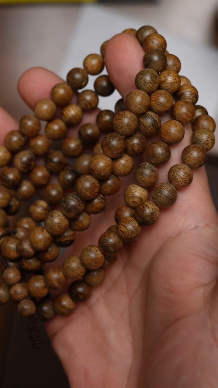 沉香手串文莱9mm 30克
