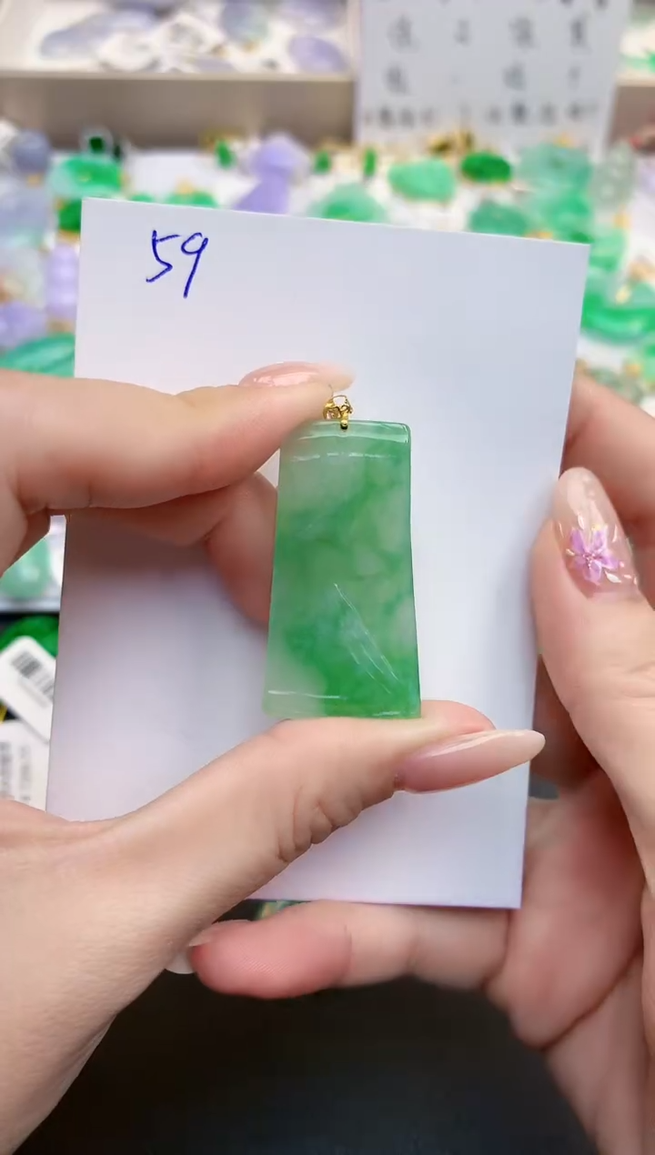 颈饰18K金镶嵌翡翠天然缅甸A货翡翠