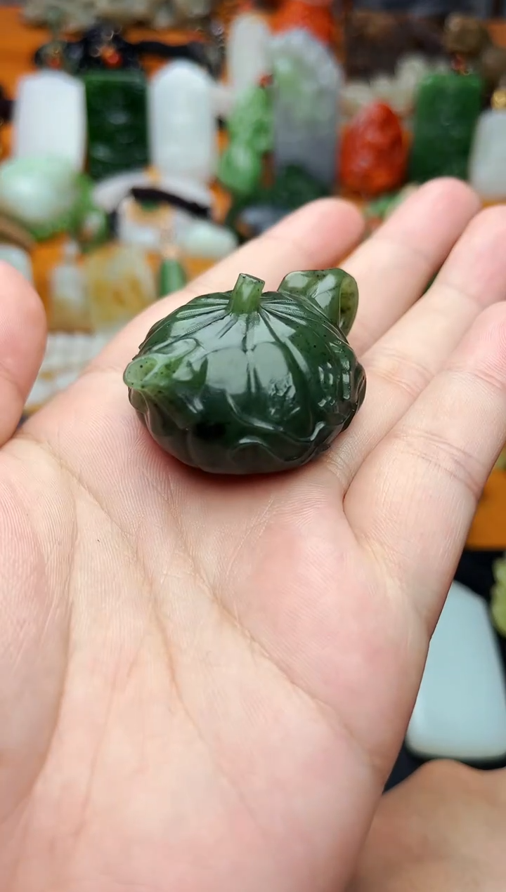 【闪购商品】和田玉把件未镶嵌把把壶01