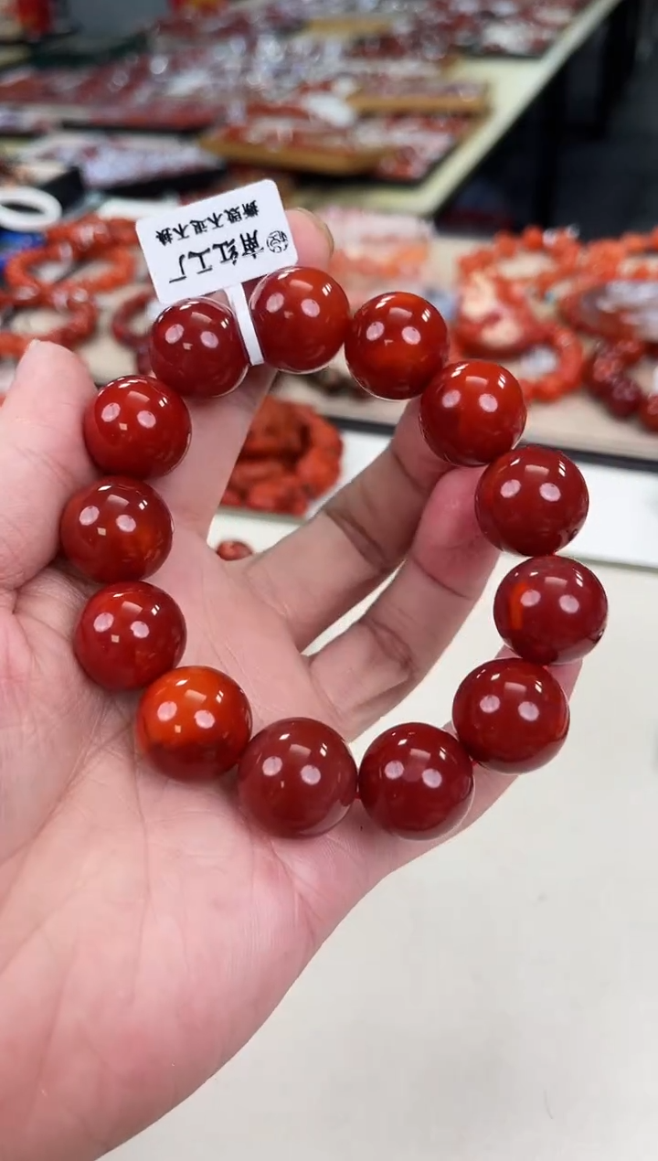 未镶嵌瓦西nxh手串17+南红玛瑙（多样式发其一）