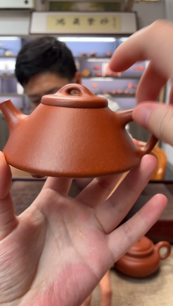 茶壶紫砂红降坡 趣瓢+矿标证书