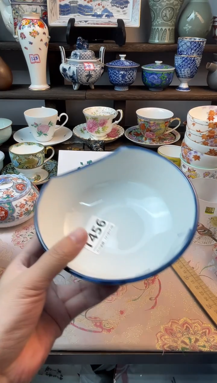 瓷片叫****？T456不退不换.感谢理解