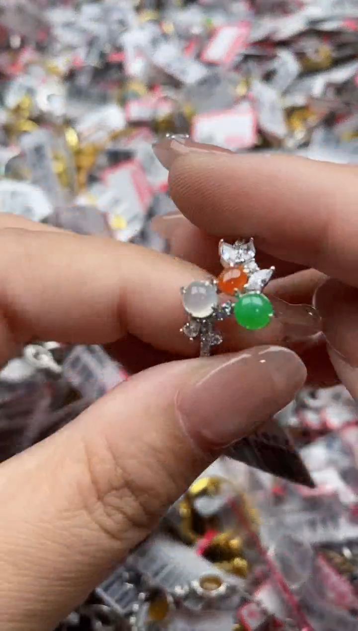 【闪购商品】翡翠戒指银S925镶嵌55555--9