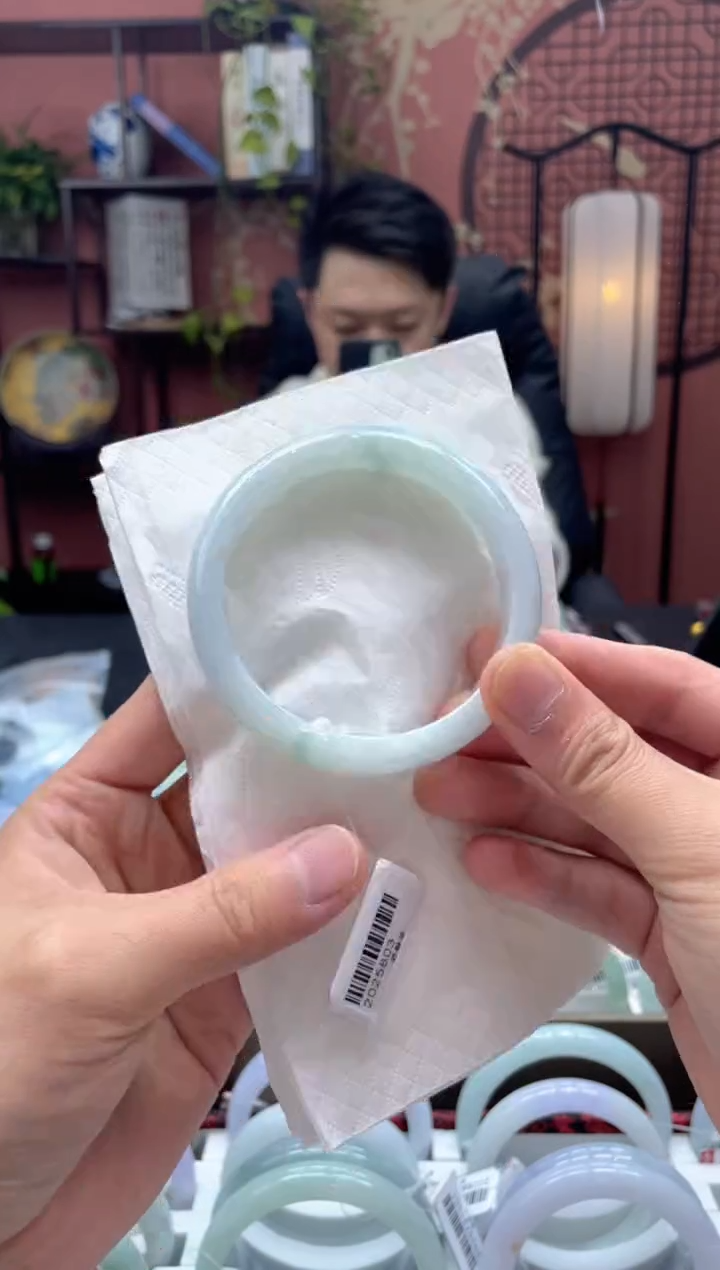 未镶嵌手镯翡翠8959****