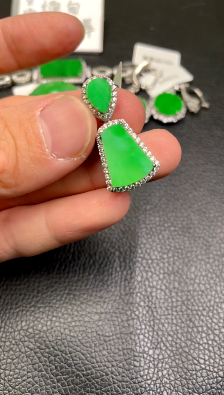 【闪购商品】翡翠吊坠(不含链)银S925镶嵌吊坠