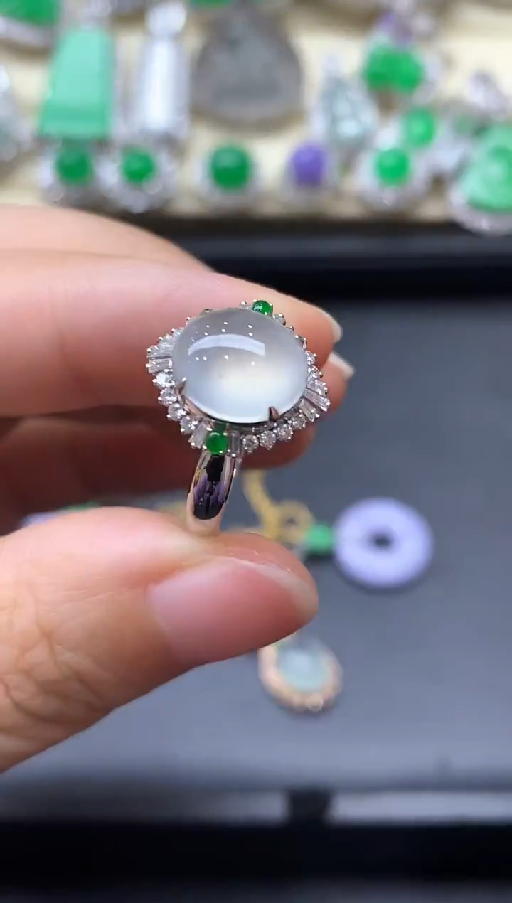 18K金镶嵌戒指翡翠544-中国好珍宝