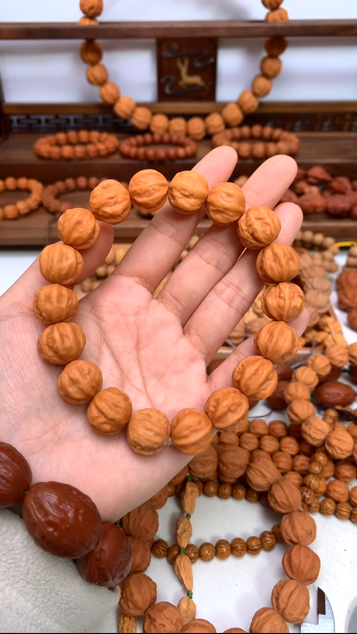 手串文玩核桃G****r小秋子手串