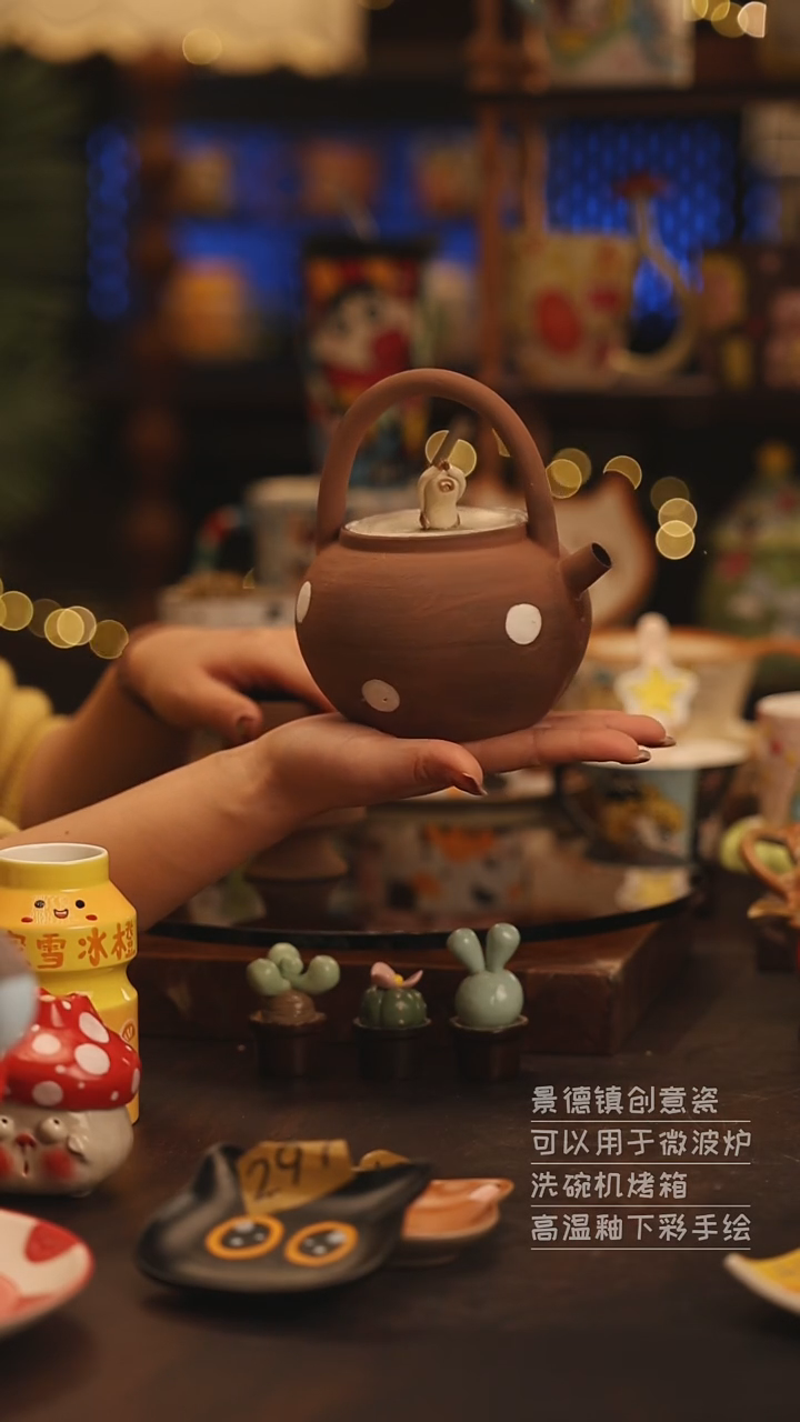 陶瓷景德镇可爱陶瓷釉下彩绘设计师款