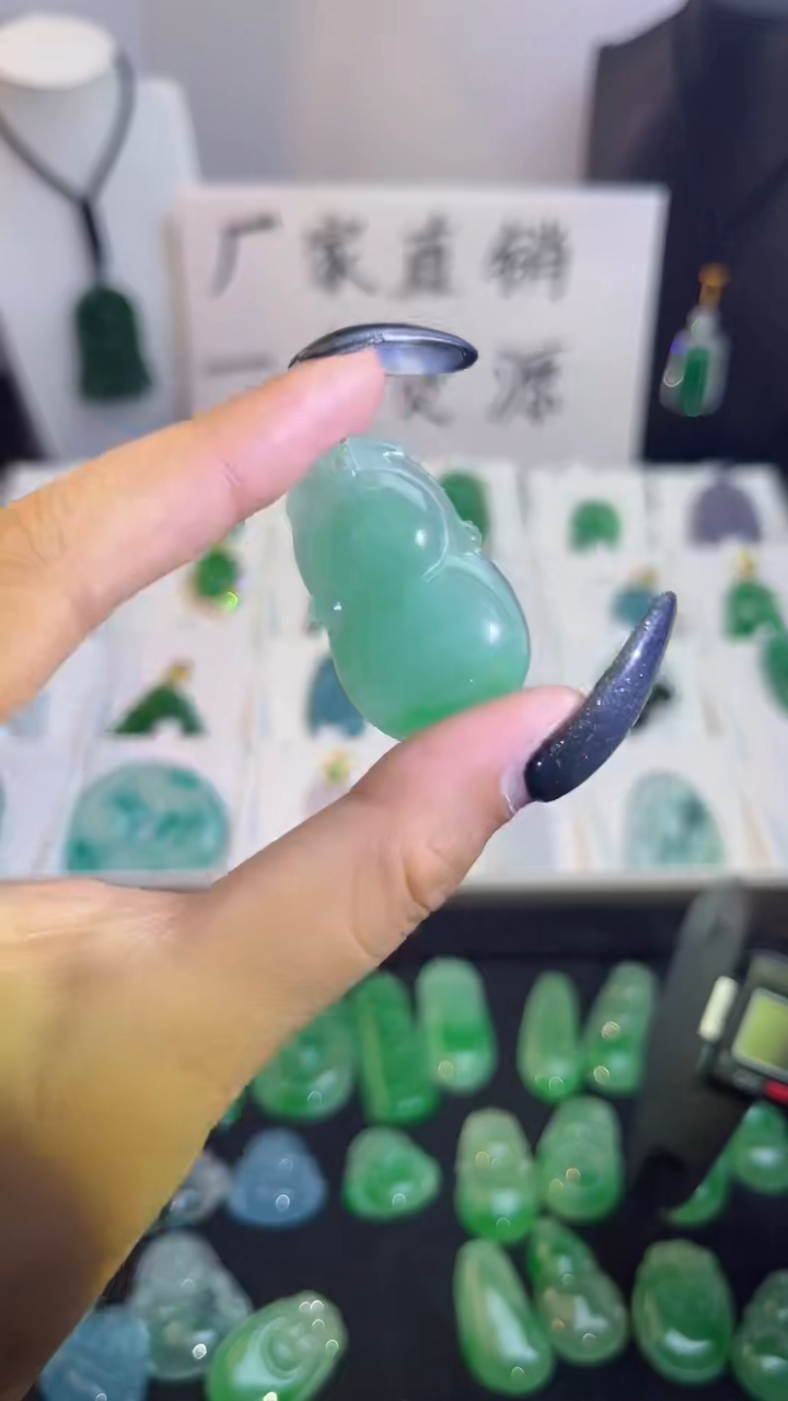 【闪购商品】翡翠手串未镶嵌翡翠颈饰未镶嵌天然翡翠吊坠