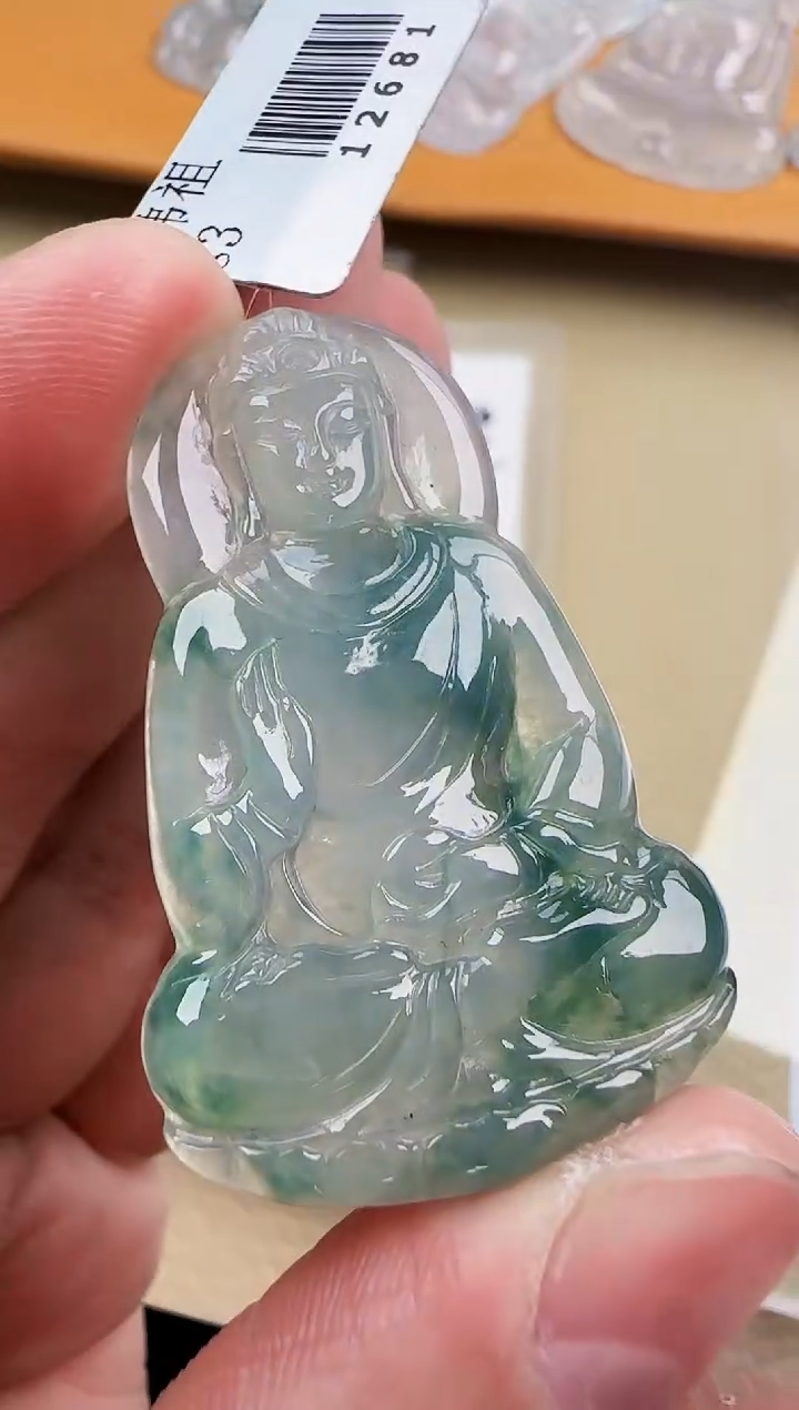 【闪购商品】翡翠颈饰未镶嵌翡翠