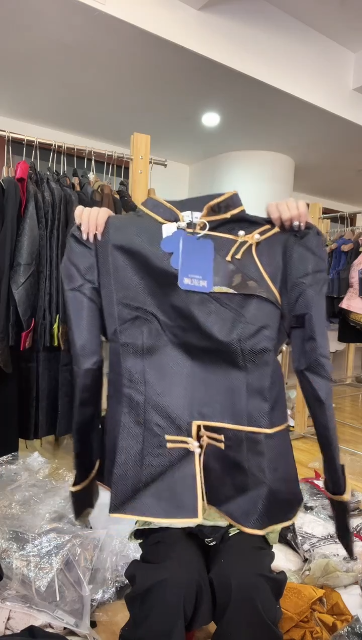 XL码      115-125斤  外套  福利