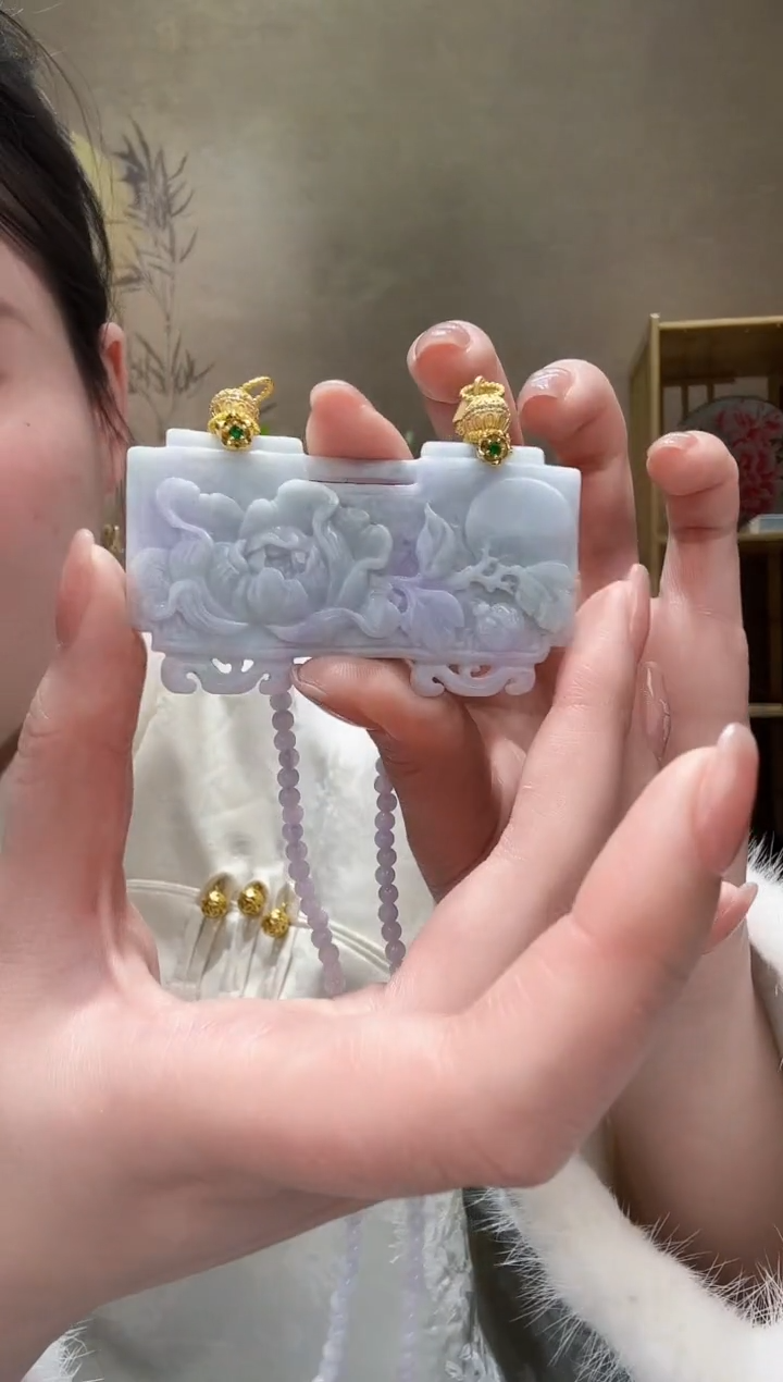 【闪购商品】翡翠颈饰未镶嵌吊坠