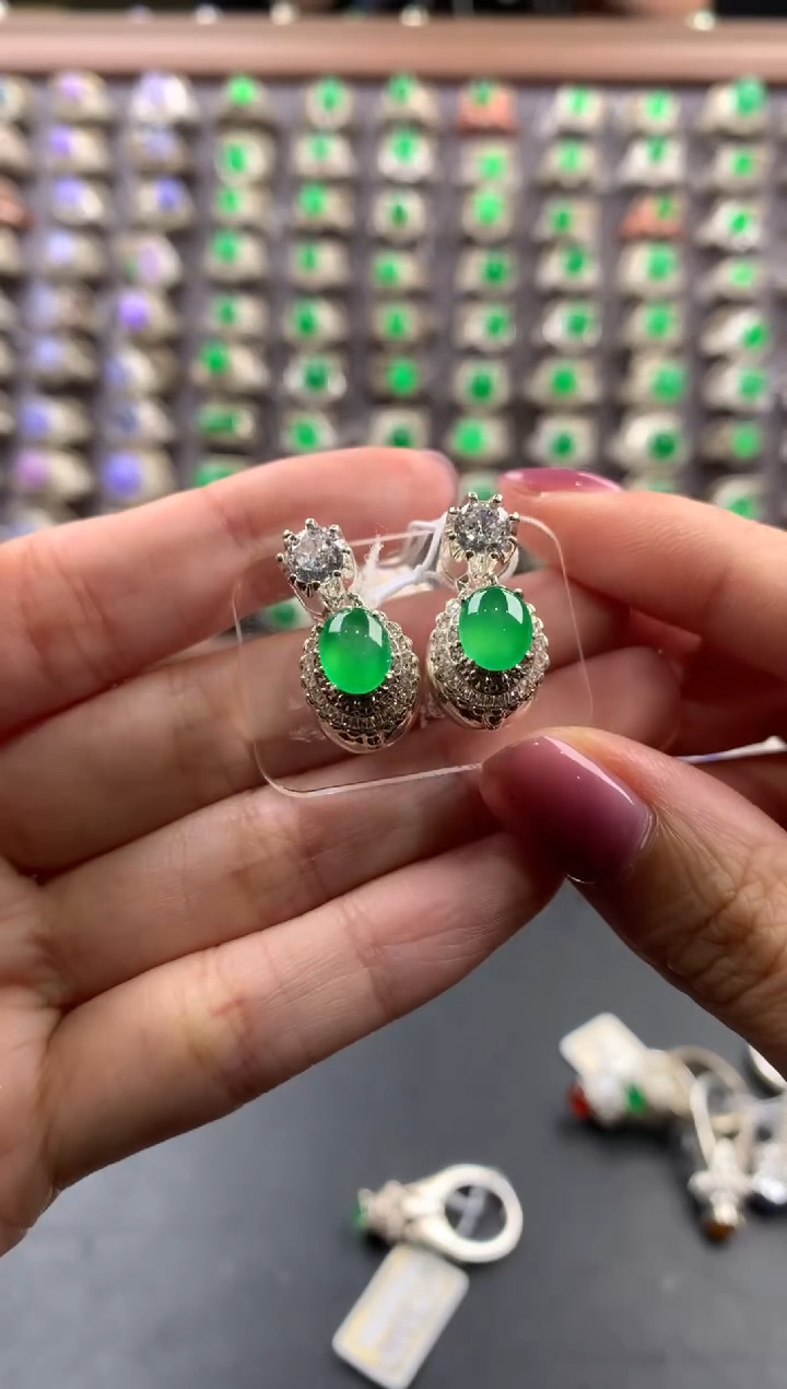 未镶嵌定制翡翠天然缅甸A货翡翠福利款 12.30