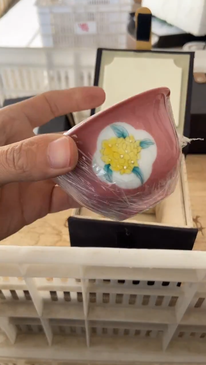 杯子瓷无运费险有瑕疵的摄影的产品有使用过的痕迹有点脏介意勿拍