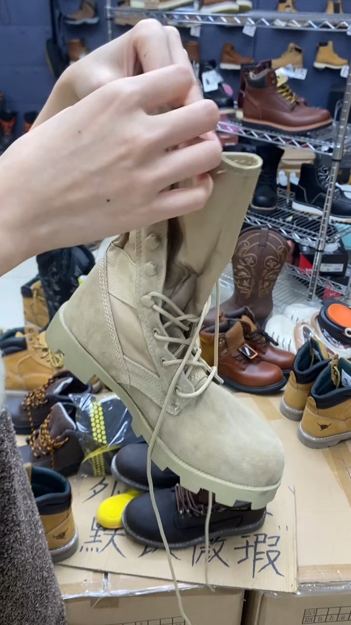 牛皮42码，C高帮大开口，运动鞋码 脚胖建议拍大， 默认微瑕