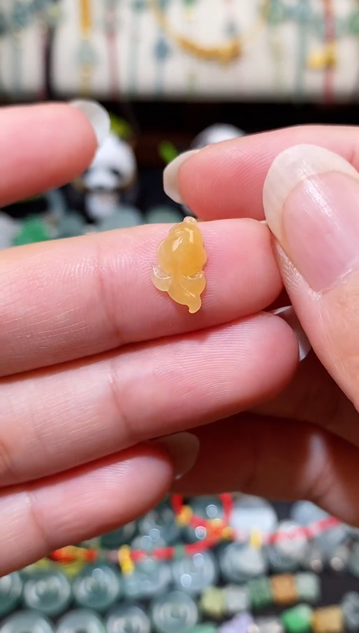 散珠翡翠小鱼裸石