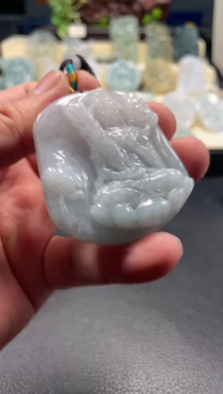 颈饰未镶嵌翡翠12/24/203