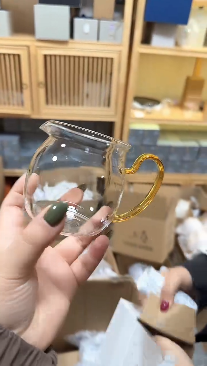 黄色小美满公道杯831