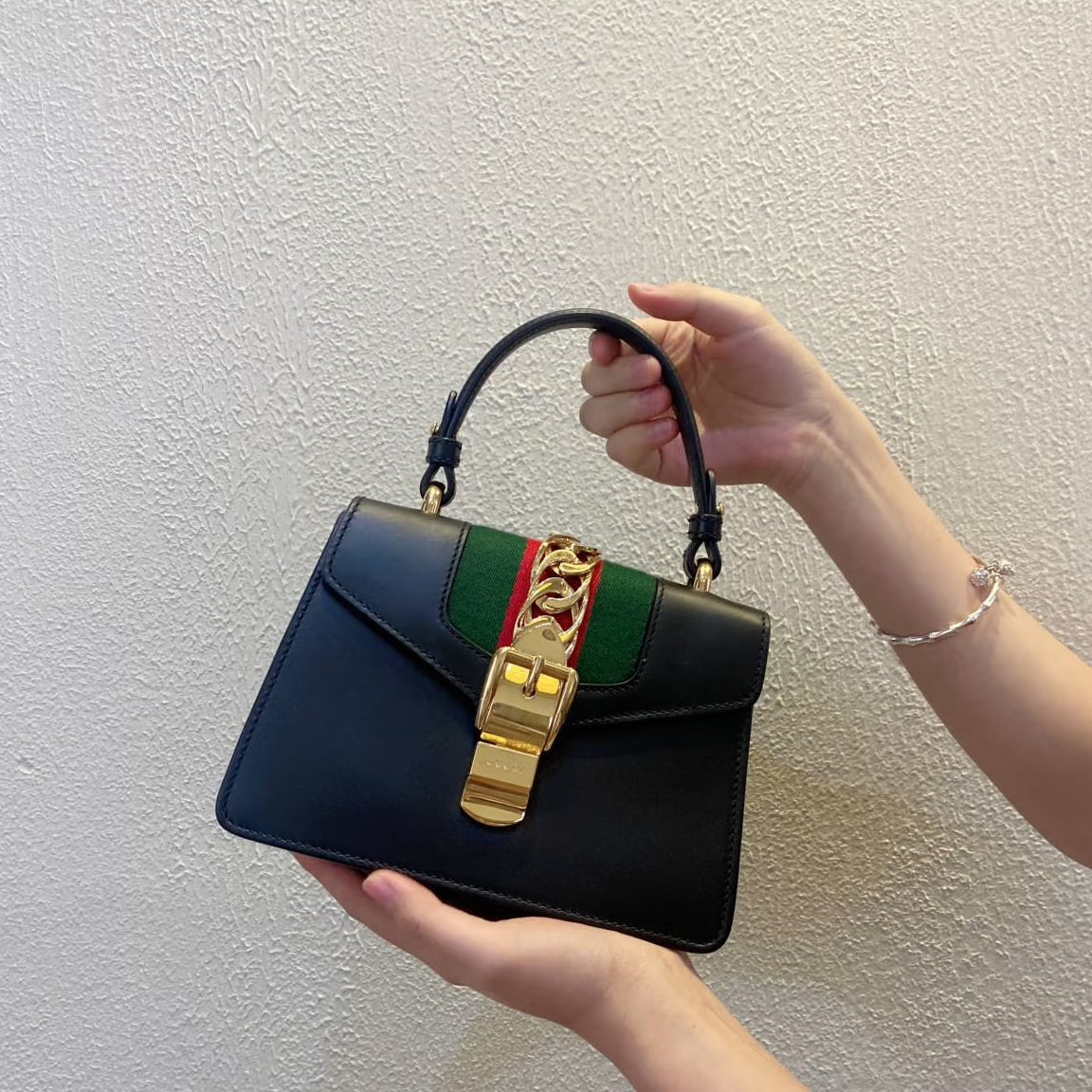 95新 GUCCI/古驰 暮野/古驰塞尔维亚手提包/18012