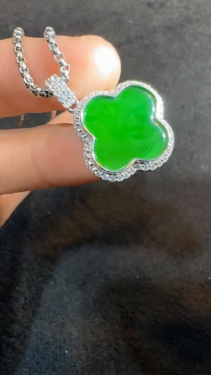 【闪购商品】翡翠吊坠(不含链)未镶嵌多样性发货其一不含链