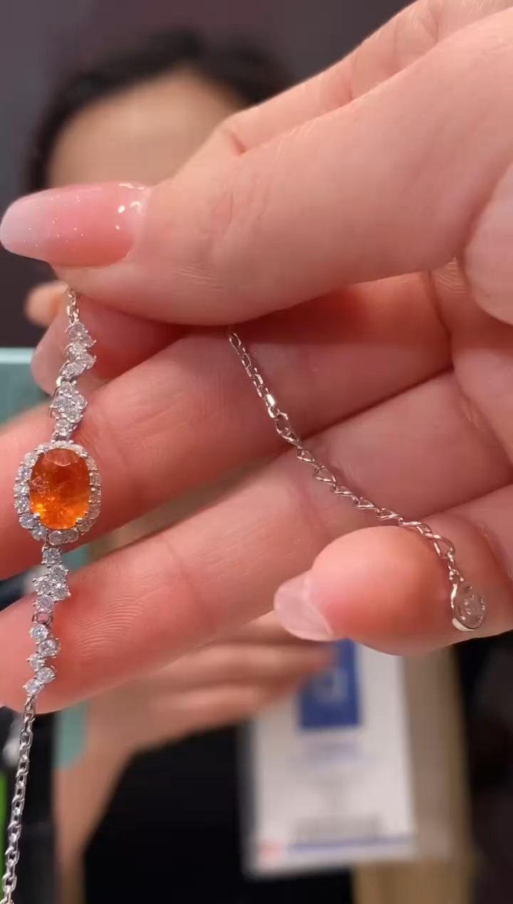 银S925镶嵌手链石榴石（芬达石）手链