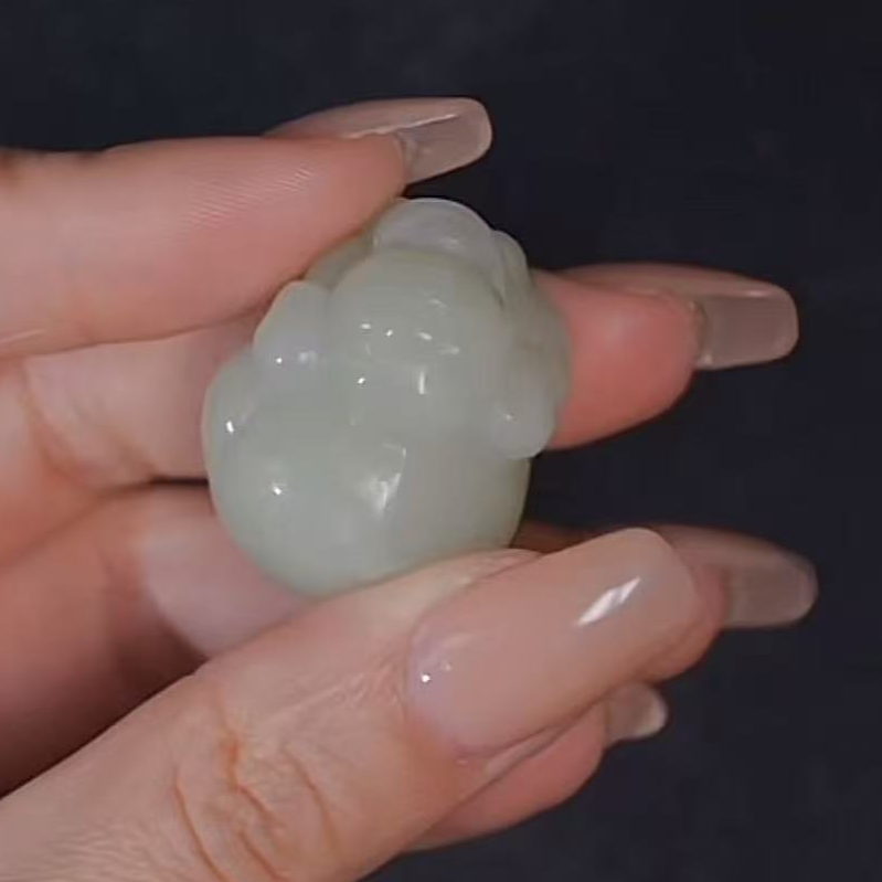 创汇和田玉猪   1