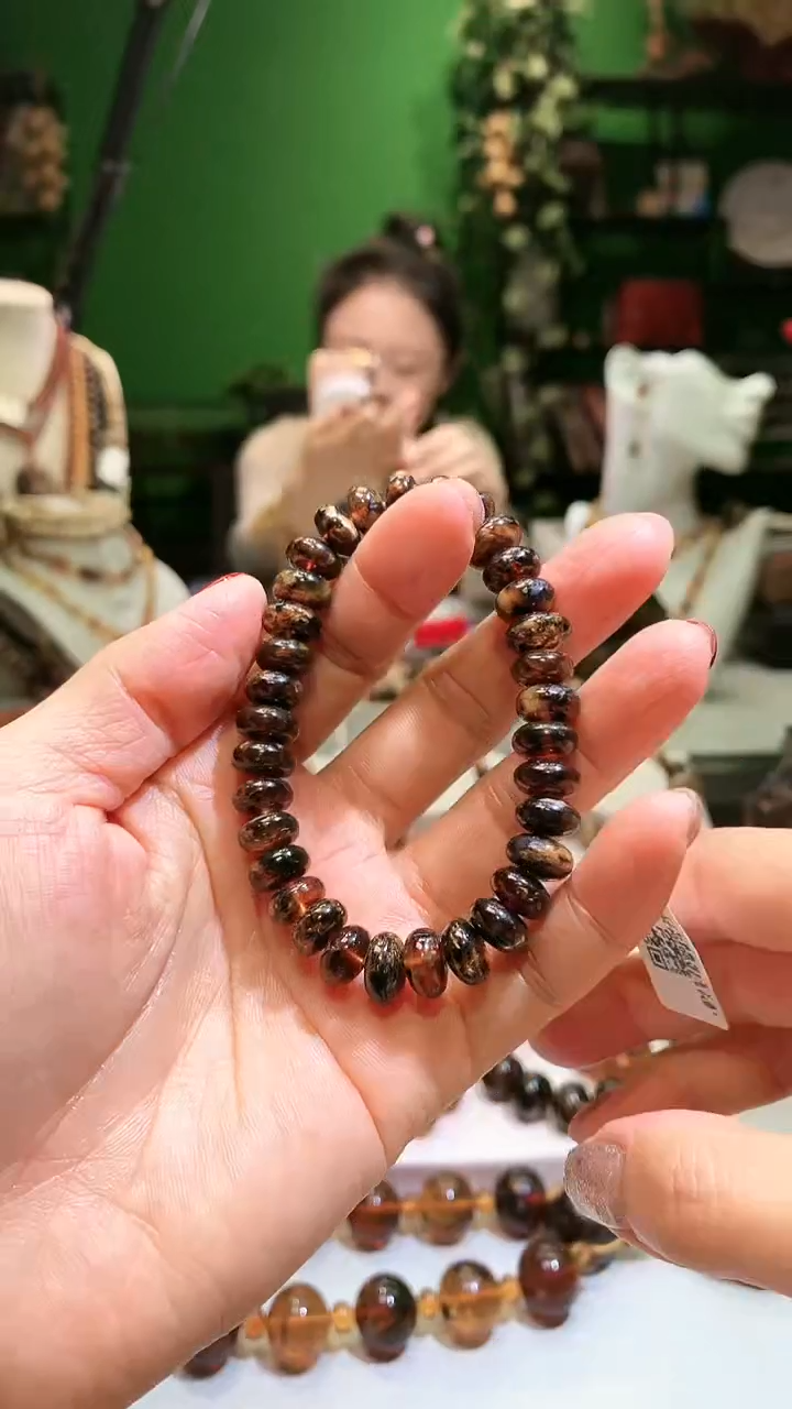 【闪购商品】琥珀裸石未镶嵌抚顺琥珀