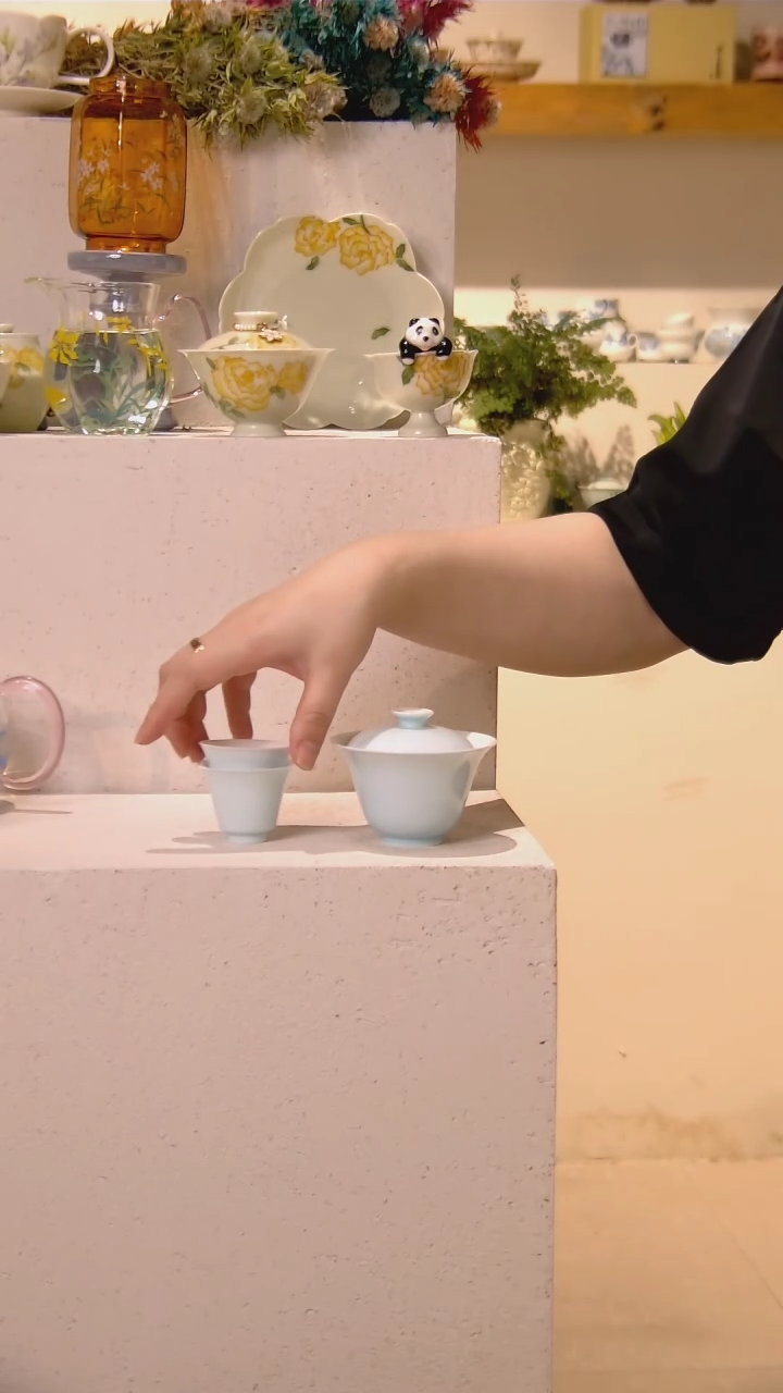 盖碗+茶杯*2 哈哈哈哈