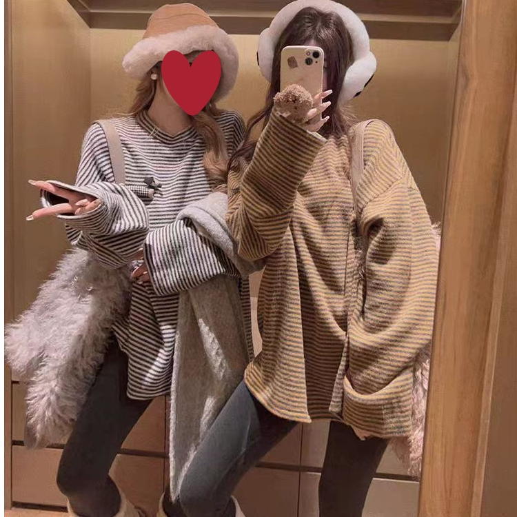 【现货+运费险】毛绒宽松极简风保暖可爱风冬季T恤法式打底衫5095