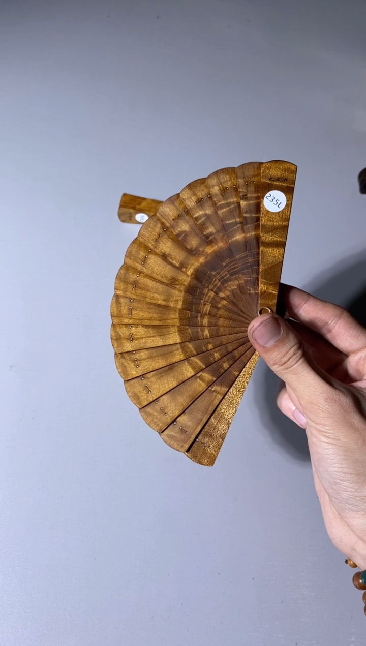 【闪购商品】金丝楠235号10cm金丝楠迷你扇