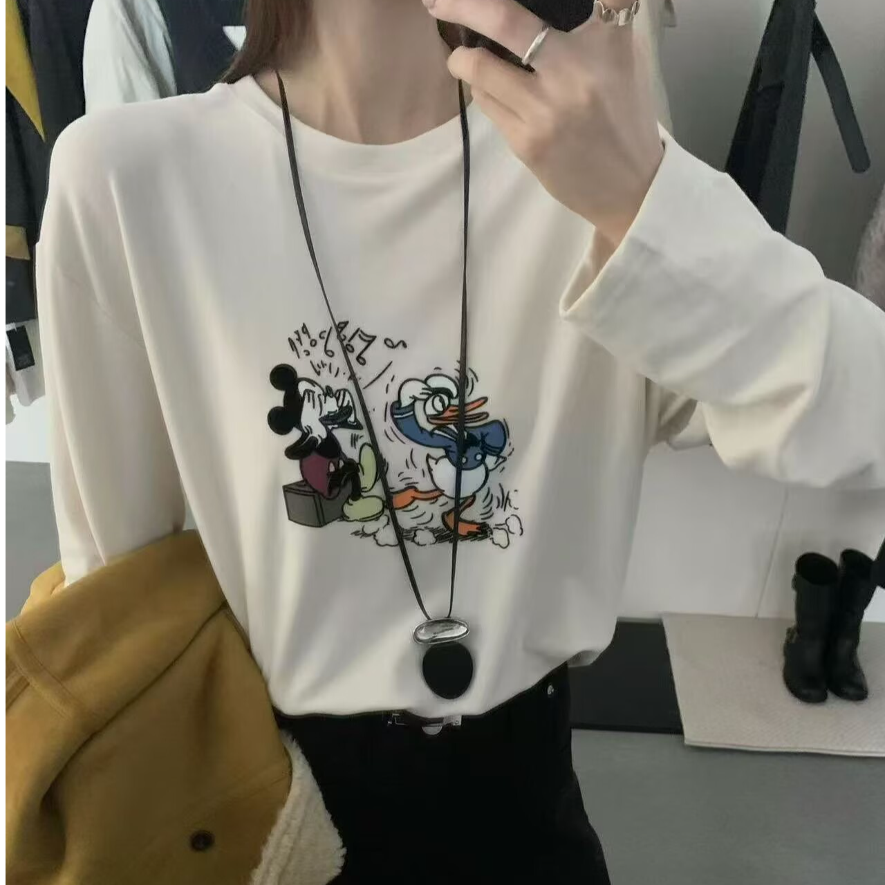 【宝儿姐优选】韩系简约休闲圆领宽松卡通米奇印花磨毛长袖T恤