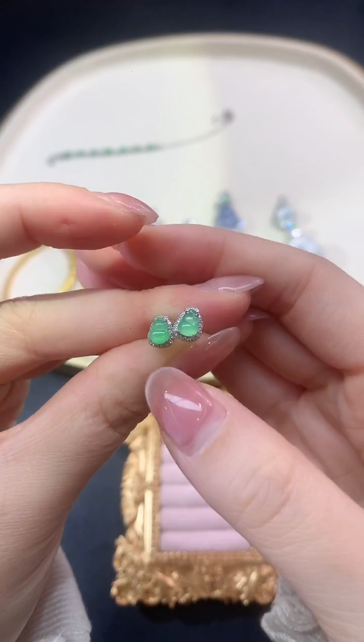 18K金镶嵌翡翠耳饰A12|1980