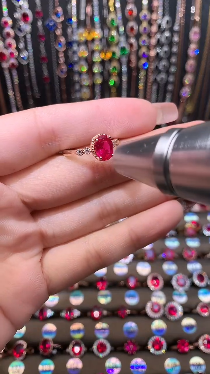 【闪购商品】红宝石戒指银S925镶嵌6.8