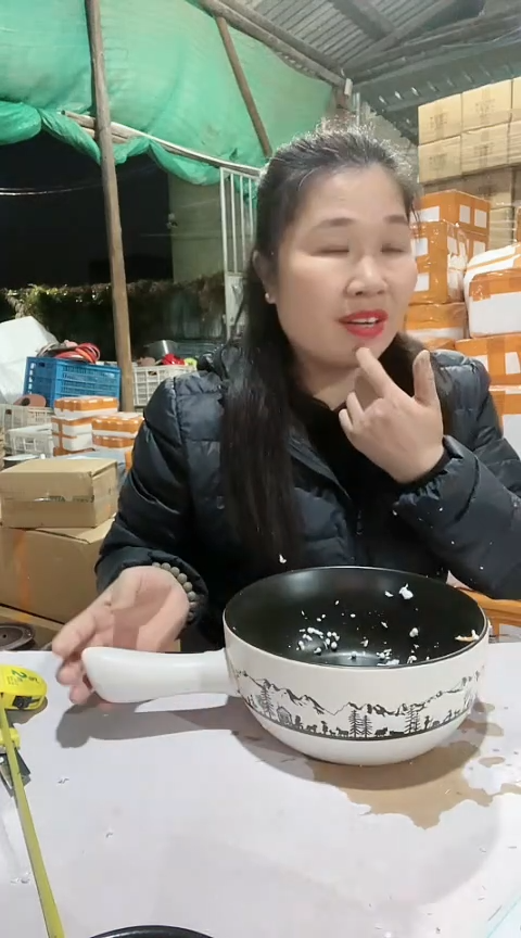 陶5096瑕疵白色手把锅